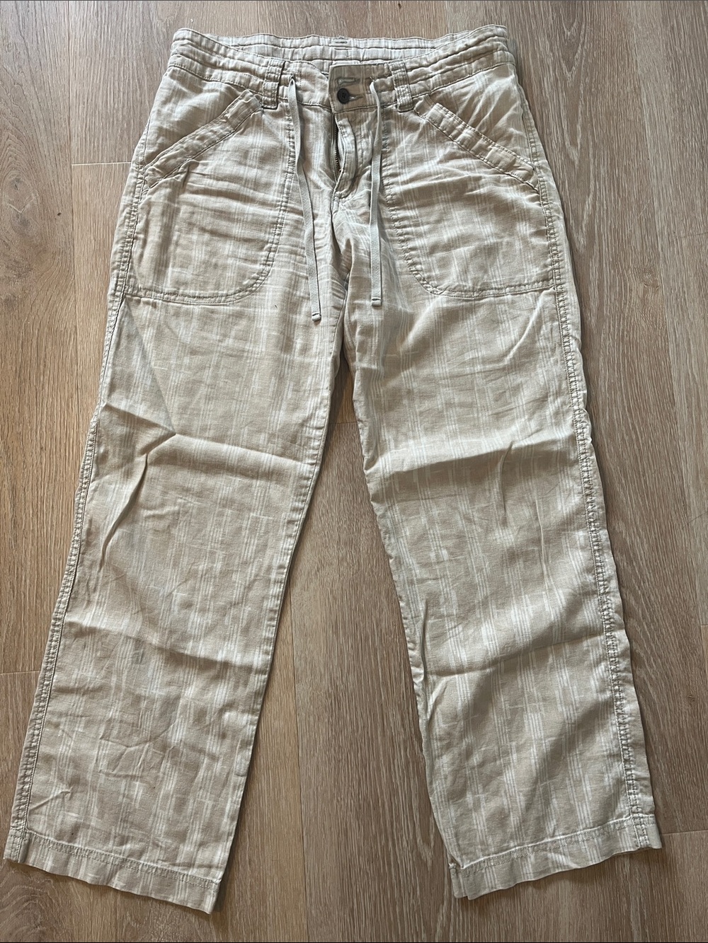 Women’s Patagonia lightweight cotton and hemp pants